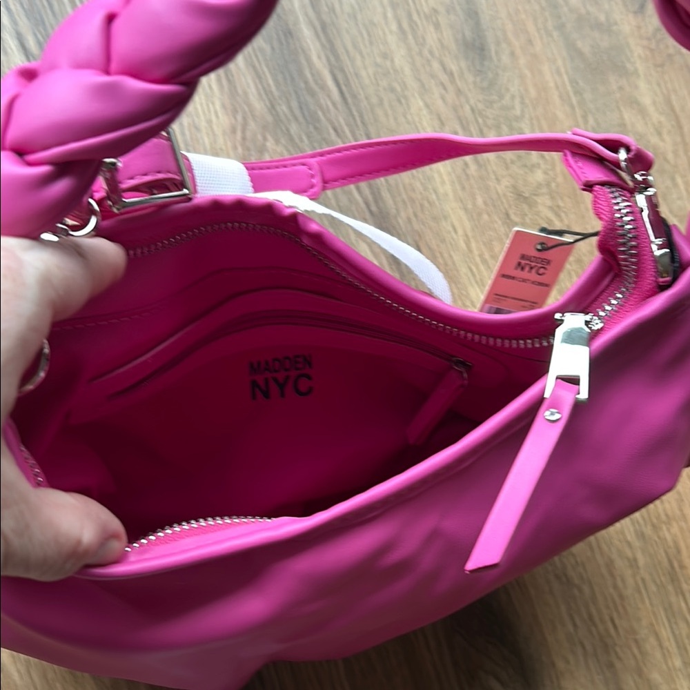 Steve Madden Pink Shoulder Bag with Braided Handle and Crescent Shape - Picture 5 of 7
